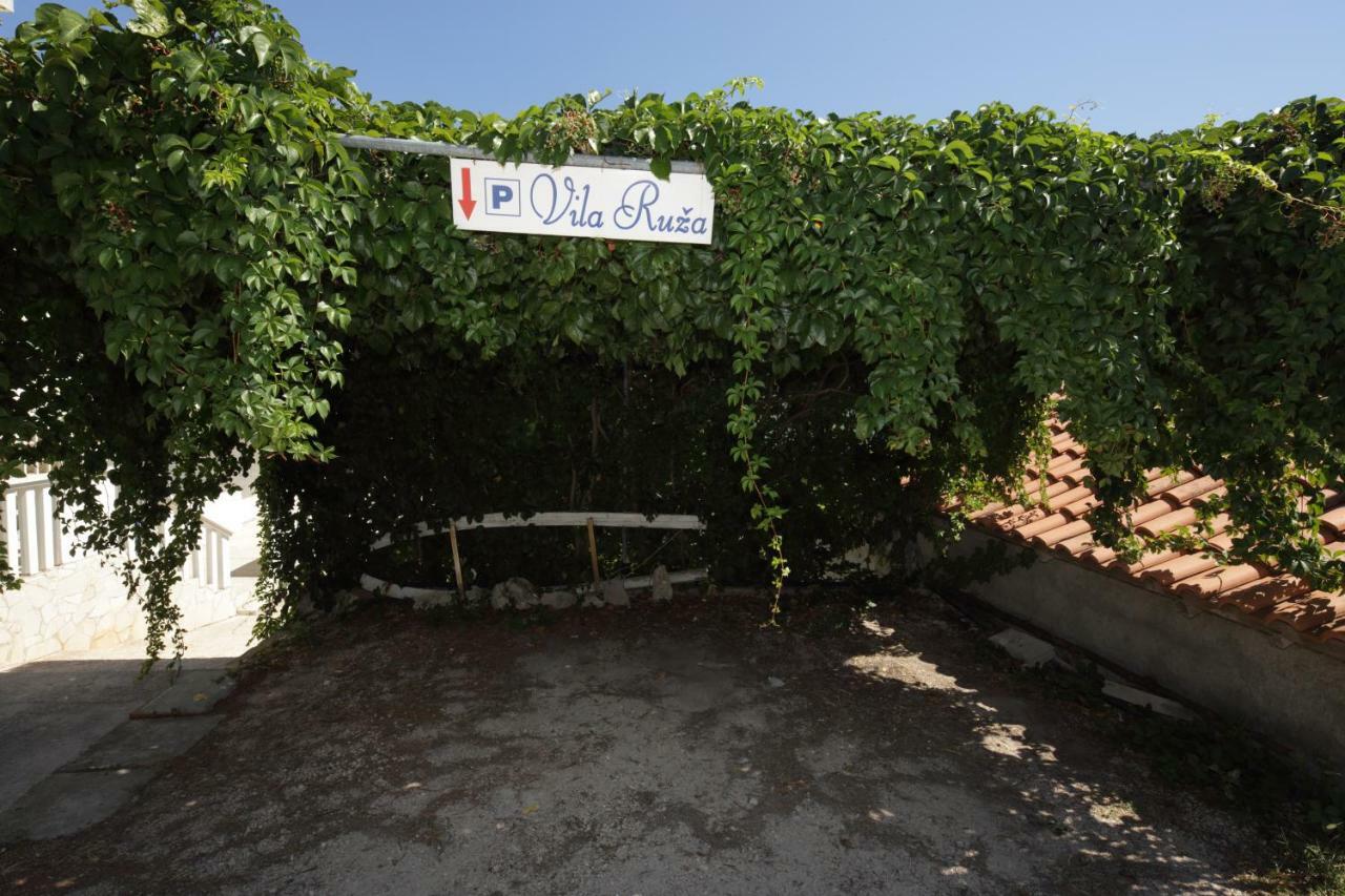 Villa Ruza Zastražišće Exterior foto