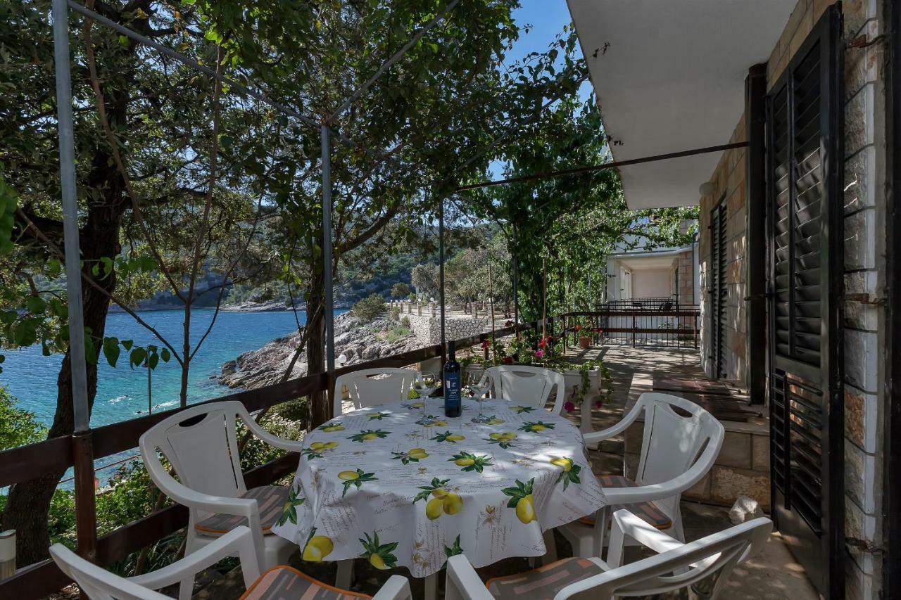 Villa Ruza Zastražišće Exterior foto