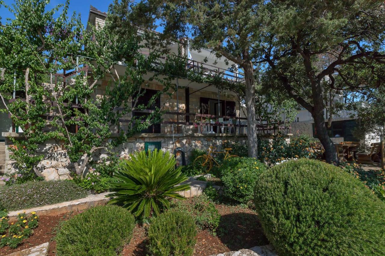 Villa Ruza Zastražišće Exterior foto